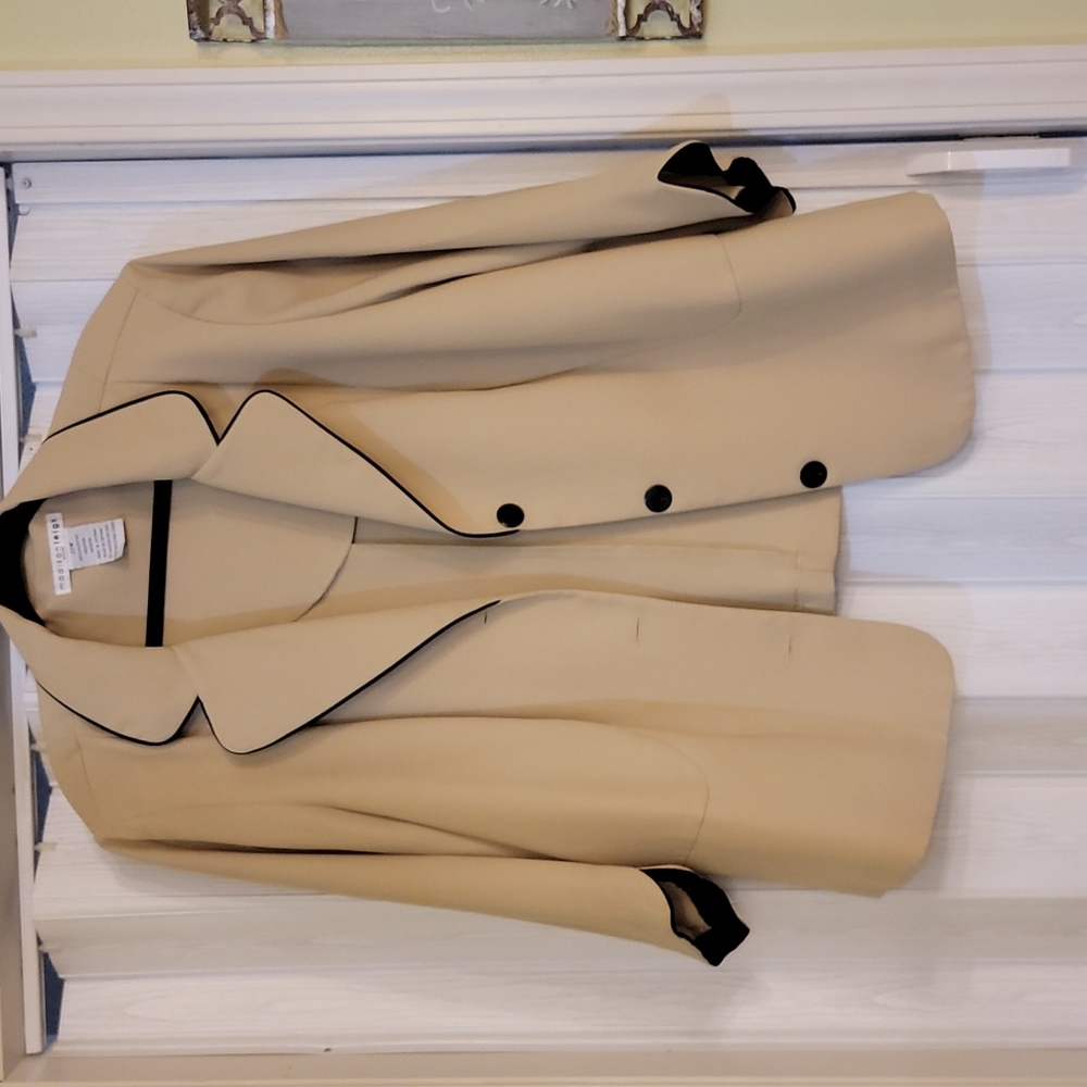 22W Madison Leigh jacket/blazer